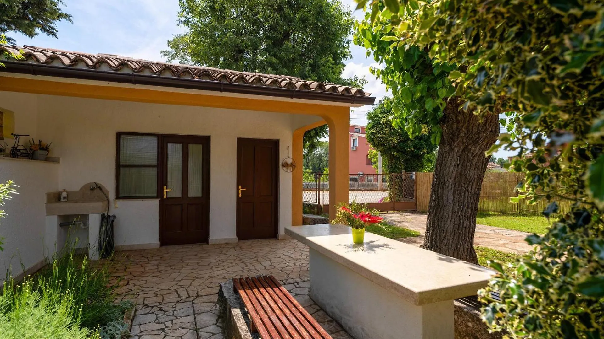Casa Pina Villa Labinci 0*,  Croatia