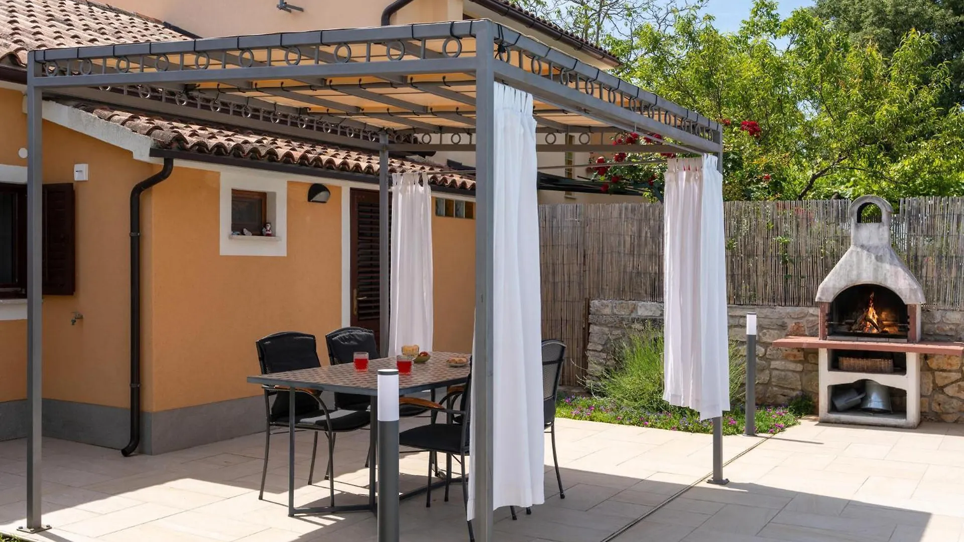 Casa Pina Villa Labinci Holiday home